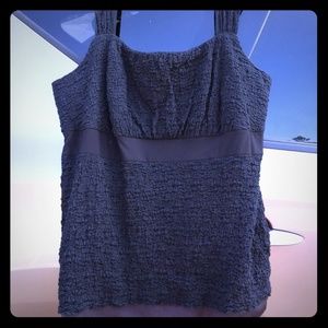 26/28 sleeveless black top.